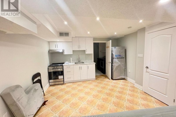 Bsmnt - 287 Wildberry Crescent, Vaughan, ON L4H2H6 Photo 5