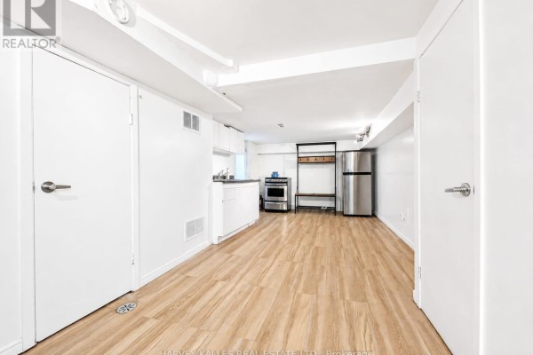 Bedroom - Bsmnt - 327 Howland Avenue, Toronto, ON M5R3C1 Photo 2