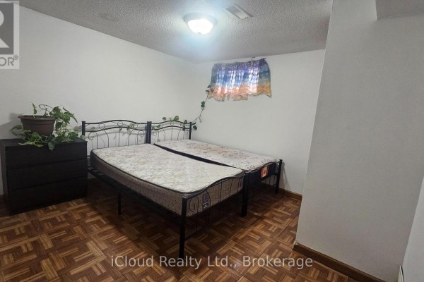 Bsmnt - 39 Frey Crescent, Toronto, ON M1R2C5 Photo 4