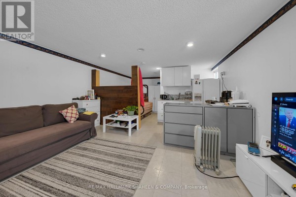 Bsmnt A - 386 Ellerslie Avenue, Toronto, ON M2R1B9 Photo 5