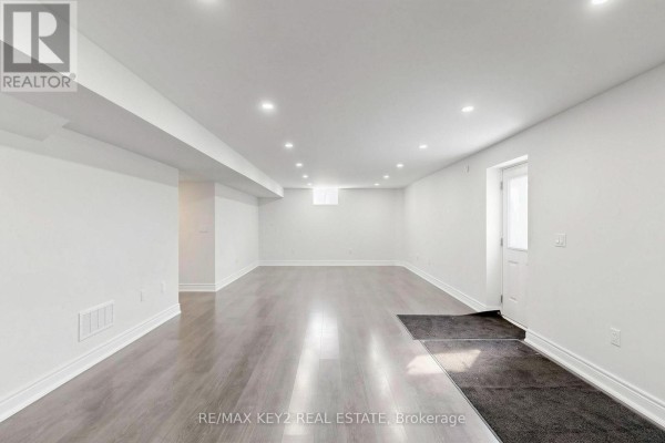 Bedroom 2 - Bsmt - 1008 Pelican Trail, Pickering, ON L1X0G7 Photo 5