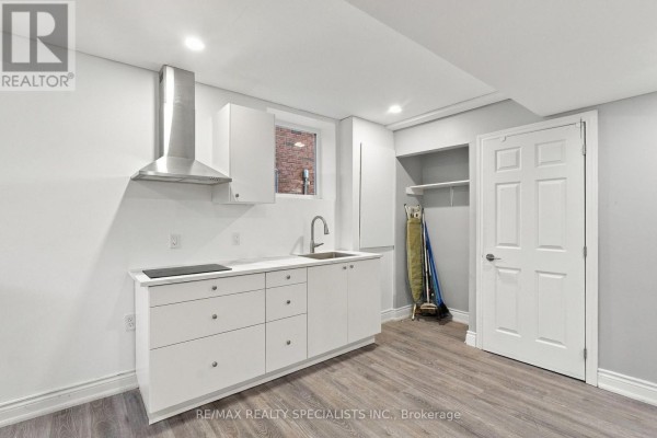 Bedroom - Bsmt - 1011 Mccuaig Drive, Milton, ON L9T6S4 Photo 4