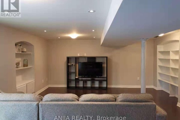 Bsmt - 11 Luce Drive, Ajax, ON L1Z0K2 Photo 2