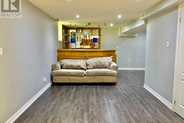 Bsmt - 110 Orleans Drive, Toronto, ON M1C4S4 Photo 5