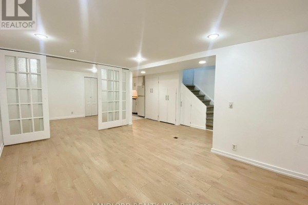Dining room - Bsmt - 114 Bellefair Avenue, Toronto, ON M4L3T8 Photo 2