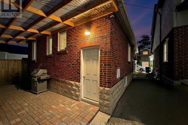Kitchen - Bsmt - 118 Harding Boulevard, Toronto, ON M1N3E2 Photo 2