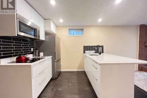 Kitchen - Bsmt - 12 Tanglewood Trail, Markham, ON L3T6V4 Photo 4