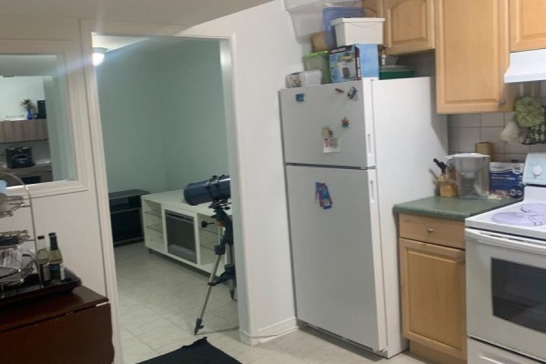 Kitchen - Bsmt - 120 Hullmar Drive, Toronto, ON M3N2G2 Photo 5