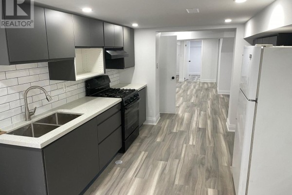 Bsmt - 1211 College Street, Toronto, ON, photo 2