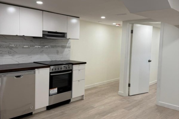 Bsmt - 1222 Shaw Street, Toronto, ON M6G3N6 Photo 3