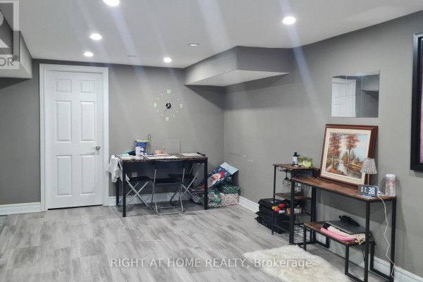 Living room - Bsmt - 124 Overture Road, Toronto, ON M1E2W4 Photo 4