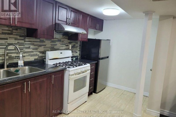 Bsmt - 14 Condarcuri Crescent, Markham, ON L6B0G8 Photo 5