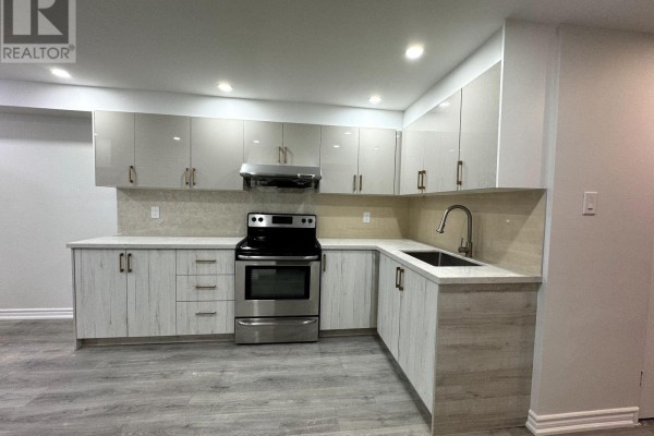 Bedroom 3 - Bsmt - 14 Gemmill Drive, Whitchurch Stouffville, ON L4A2H1 Photo 5
