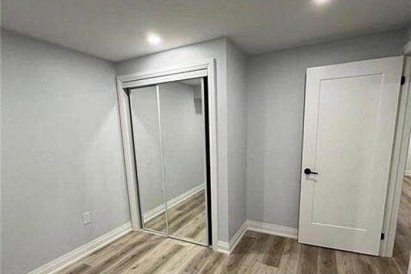 Bsmt - 146 Beaconsfield Drive, Vaughan, ON L4H4L7 Photo 5