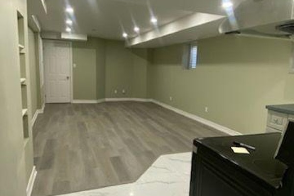 Kitchen - Bsmt - 147 Winlane Drive, Whitchurch Stouffville, ON L4A0C2 Photo 3