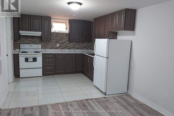 Bsmt - 150 Ontario Street S, Milton, ON L9T2M8 Photo 2