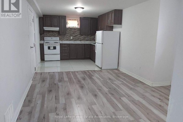 Bsmt - 150 Ontario Street S, Milton, ON L9T2M8 Photo 3