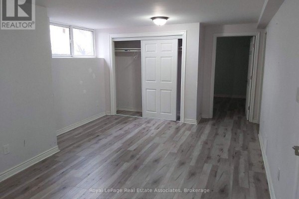 Bsmt - 150 Ontario Street S, Milton, ON L9T2M8 Photo 4