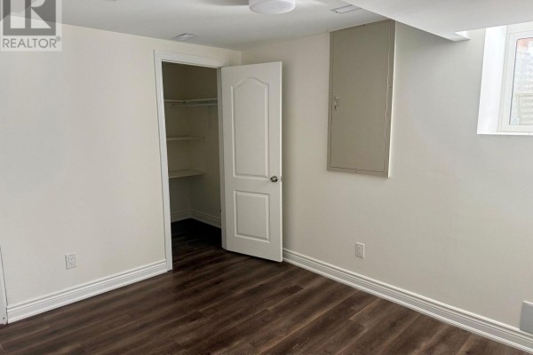 Bsmt - 1527 Princelea Place, Mississauga, ON L5M3N9 Photo 5