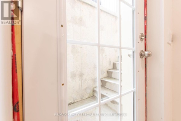 Bsmt - 1563 Doran Crescent, Milton, ON L9E1H5 Photo 4