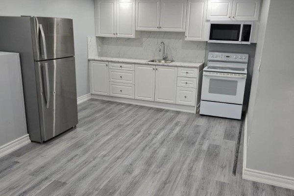 Residential for rent at Bsmt - 158 Eastmount Street, Oshawa, ON - MLS® Zx4Z1M
