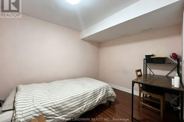 Bedroom 2 - Bsmt - 17 New Havens Way, Markham, ON L3T5G2 Photo 3