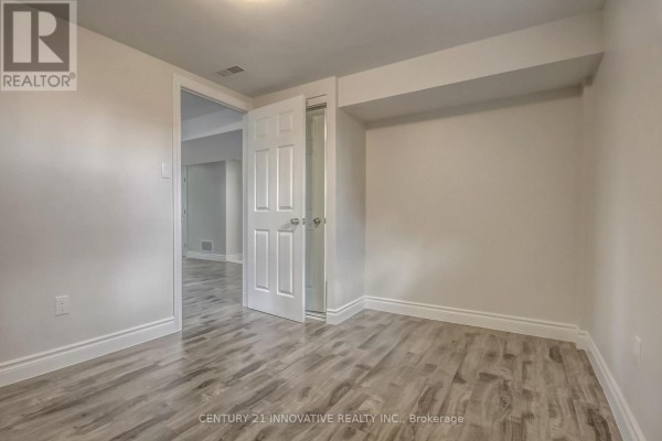 Bsmt - 17 Tralee Avenue, Toronto, ON M1G3E3 Photo 4