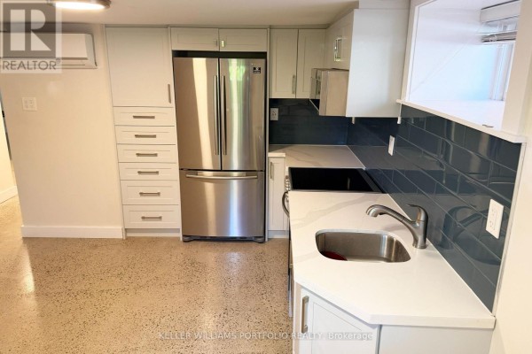 Bsmt - 172 High Park Avenue, Toronto, ON, photo 3