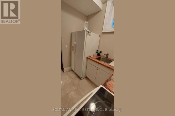 Bsmt - 176 Alfred Avenue, Toronto, ON M2N3J2 Photo 5