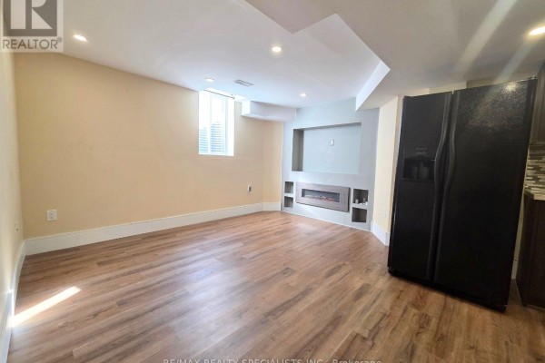 Bedroom - Bsmt - 18 Gold Hill Road, Brampton, ON L6X4V2 Photo 3