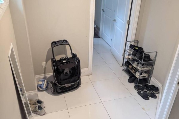 Bsmt - 181 Flora Drive, Toronto, ON M1P1B1 Photo 3