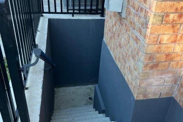 Kitchen - #bsmt - 19 Antorisa Avenue E, Vaughan, ON L4L1A6 Photo 2