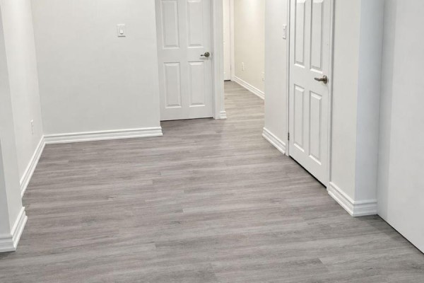 Bsmt - 19 Casabel Drive, Vaughan, ON L6A3M5 Photo 4