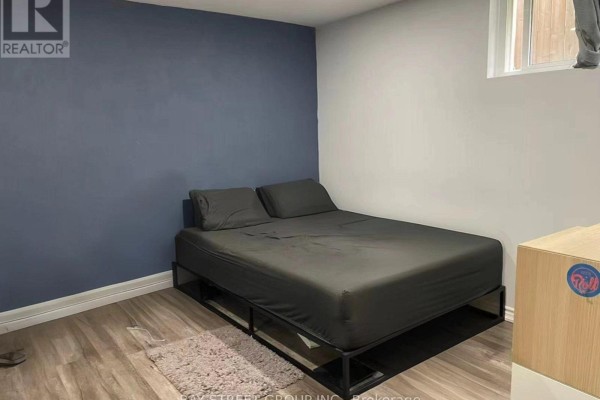 Bedroom 2 - Bsmt - 191 Pleasant Avenue, Toronto, ON M2M1M4 Photo 4