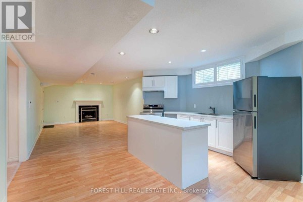 Primary Bedroom - Bsmt - 198 Homewood Avenue, Toronto, ON M2M1K6 Photo 3