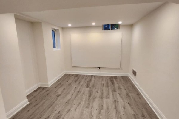 Bsmt - 212 River Ridge Boulevard, Aurora, ON, photo 3