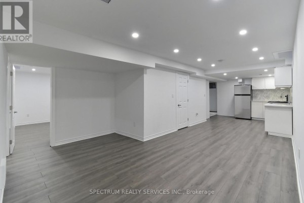 Bedroom - Bsmt - 22 Lanterna Crescent, Vaughan, ON L4H1B8 Photo 4