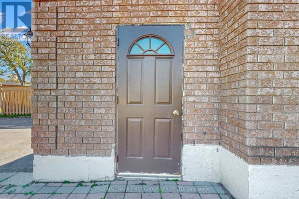 Bsmt - 220 Morningview Trail, Toronto, ON M1B5L7 Photo 2