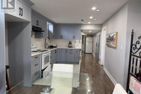 Kitchen - Bsmt - 23 Purdy Place, Clarington, ON L1C0V2 Photo 3