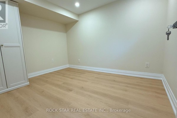 Living room - Bsmt - 23 Stanley Street, St  Catharines, ON L2M1S5 Photo 4