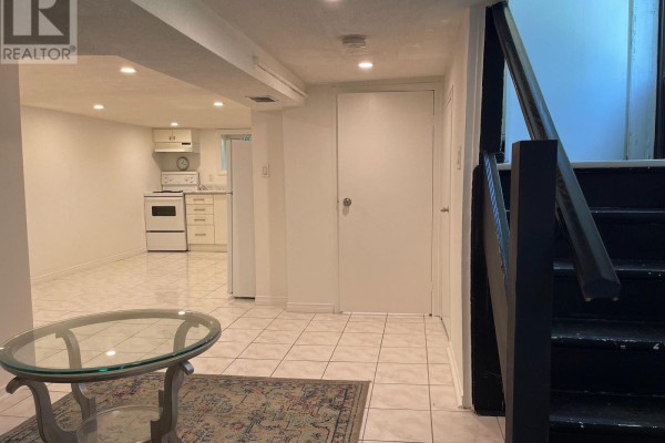 Bsmt - 24 Weymouth Avenue, Toronto, ON, photo 3