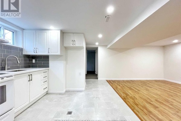 Bedroom 2 - Bsmt - 246 Horsham Avenue, Toronto, ON M2N2A6 Photo 5