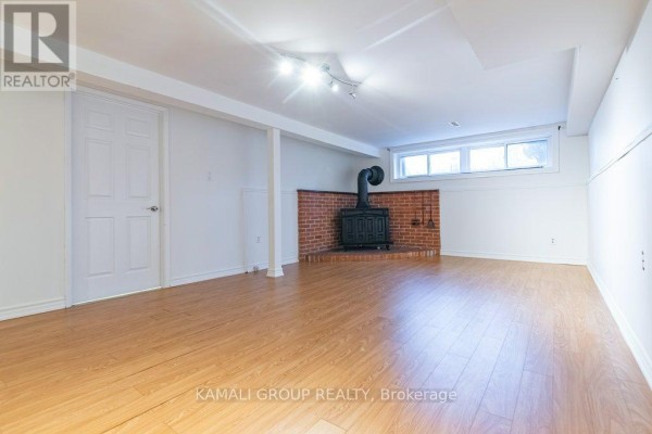 Primary Bedroom - Bsmt - 25 Hillview Drive, Newmarket, ON L3Y4Y3 Photo 3