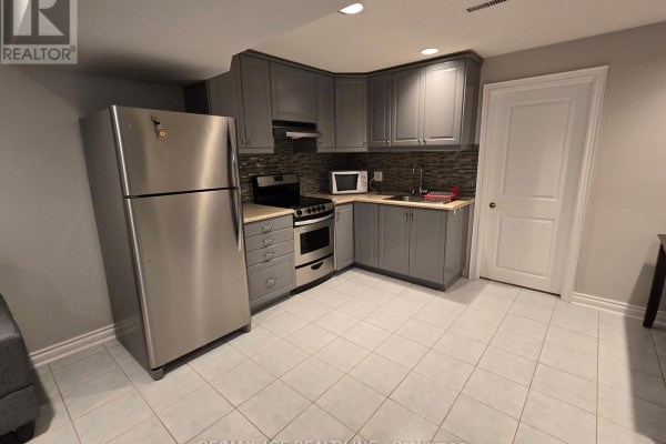 Bsmt - 25 Pilkington Crescent, Vaughan, ON L4J7J5 Photo 5