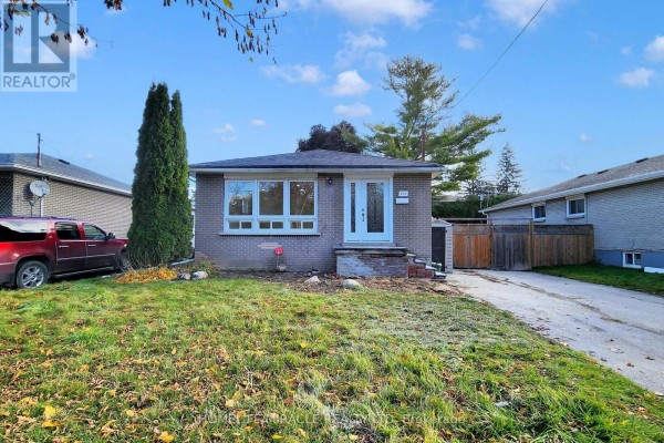 Bsmt - 253 Wilson Road N, Oshawa, ON L1G6E3 Photo 2