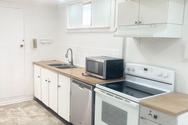 Bsmt - 26 Flintwick Drive, Toronto, ON, photo 3