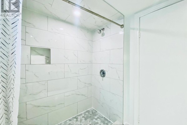 Bsmt - 30 Flamborough Drive, Toronto, ON M6M2R4 Photo 5