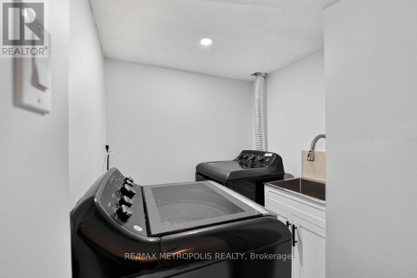 Bsmt - 32 Summerlea Street, Markham, ON, photo 3