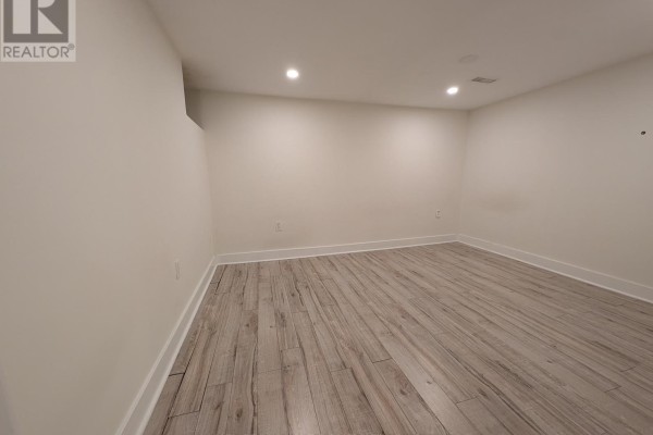 Bsmt - 33 Trammell Lane, Brampton, ON L6Y4J3 Photo 3