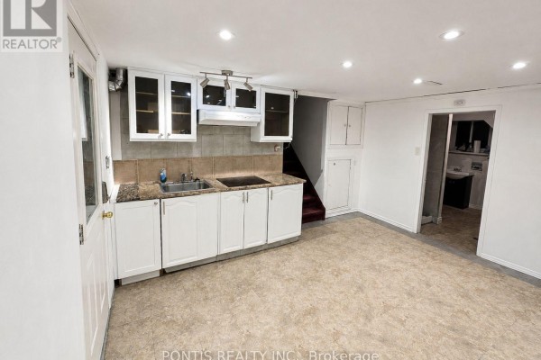 Bsmt - 3408 Monica Drive, Mississauga, ON L4T3E7 Photo 3